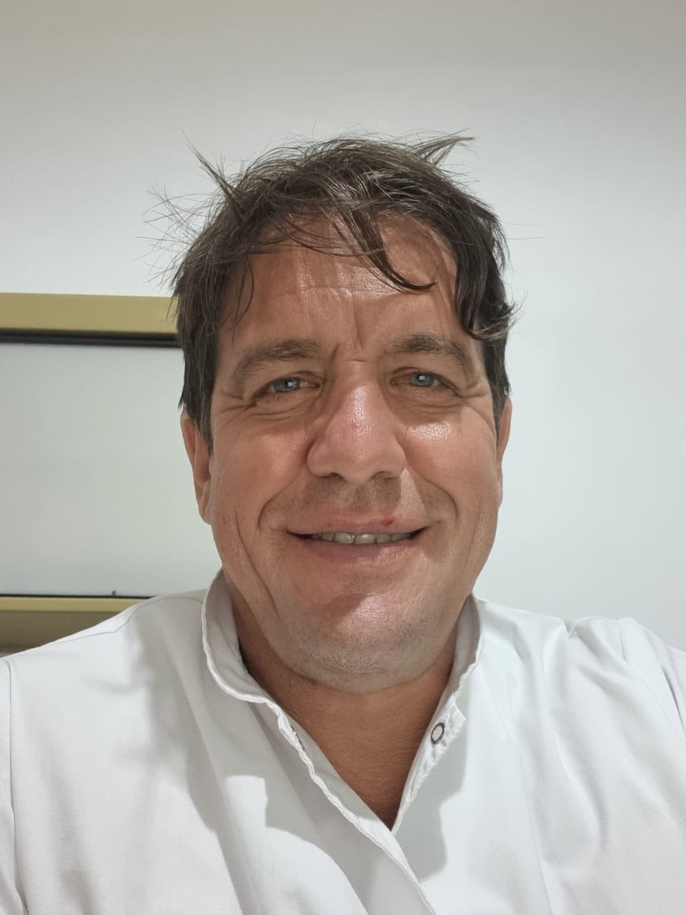 Dr. Pablo Parenti