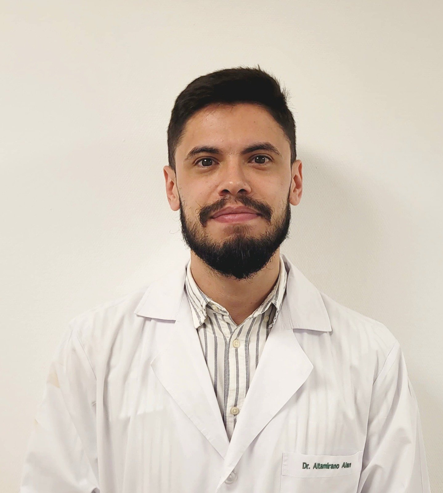 Dr. Alan Altamirano